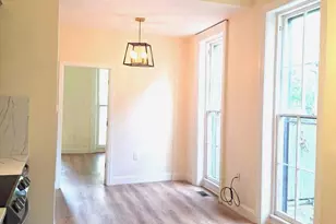 317 N 33rd St, Philadelphia, PA 19104 - Photo 9