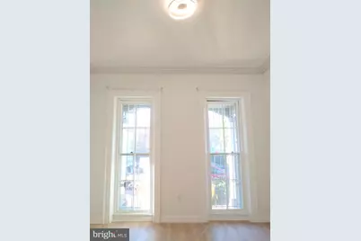 317 N 33rd Street #1, Philadelphia, PA 19104 - Photo 11