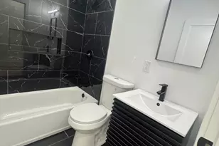 2236 Moore St, Philadelphia, PA 19145 - Photo 9