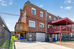 8323 Thouron Ave, Philadelphia, PA 19150 - Photo 33