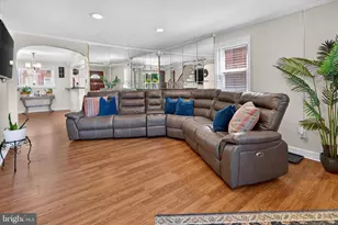 8323 Thouron Ave, Philadelphia, PA 19150 - Photo 9