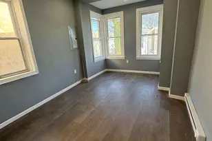 2535 N 8th St, Philadelphia, PA 19133 - Photo 11