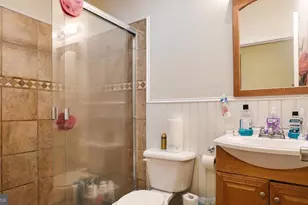 1958 N 18th St, Philadelphia, PA 19121 - Photo 11