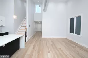 810 N Uber St, Philadelphia, PA 19130 - Photo 33