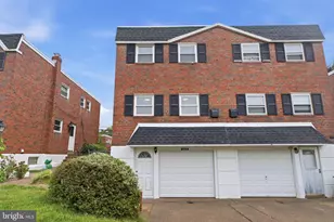 2713 Clayton St, Philadelphia, PA 19152 - Photo 1