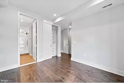 602 N 5th Street #2, Philadelphia, PA 19123 - Photo 17