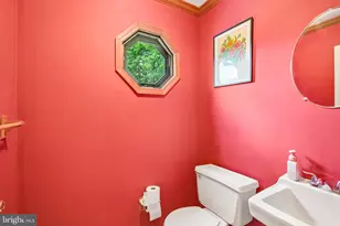8816 Ridge Ave, Philadelphia, PA 19128 - Photo 19