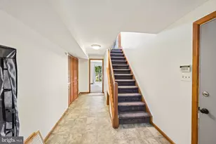 8816 Ridge Ave, Philadelphia, PA 19128 - Photo 33