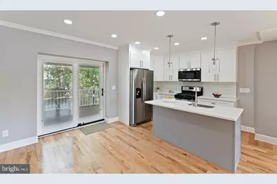 33 E Gorgas Lane, Philadelphia, PA 19119 - Photo 3