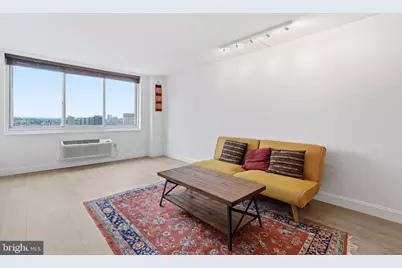 1901 John F Kennedy Boulevard #1824, Philadelphia, PA 19103 - Photo 13