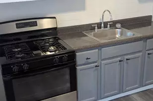 1538 S Dover St, Philadelphia, PA 19146 - Photo 5