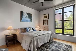 319 Vine St, Philadelphia, PA 19106 - Photo 9