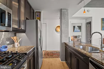 319 Vine Street #307, Philadelphia, PA 19106 - Photo 27