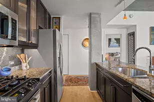 319 Vine St, Philadelphia, PA 19106 - Photo 27
