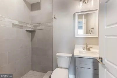 2040 N 19th Street #2, Philadelphia, PA 19121 - Photo 23