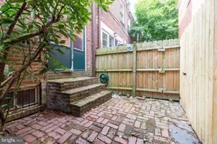 404 S Croskey St, Philadelphia, PA 19146 - Photo 11