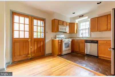 404 S Croskey Street #A, Philadelphia, PA 19146 - Photo 5