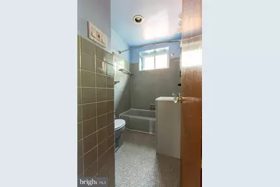 404 S Croskey Street #A, Philadelphia, PA 19146 - Photo 17
