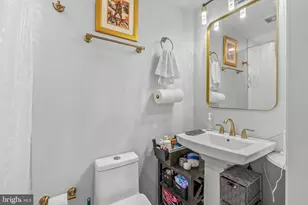 7828 Bayard St, Philadelphia, PA 19150 - Photo 15