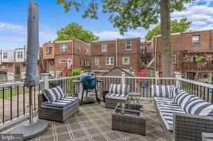 7828 Bayard St, Philadelphia, PA 19150 - Photo 9