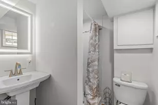 7828 Bayard St, Philadelphia, PA 19150 - Photo 23