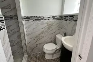 850 Longshore Ave, Philadelphia, PA 19111 - Photo 19