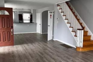850 Longshore Ave, Philadelphia, PA 19111 - Photo 3