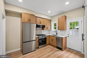 848 N Uber St, Philadelphia, PA 19130 - Photo 5