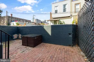 2652 Livingston St, Philadelphia, PA 19125 - Photo 9