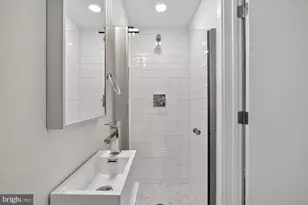 1702 Point Breeze Ave, Philadelphia, PA 19145 - Photo 9