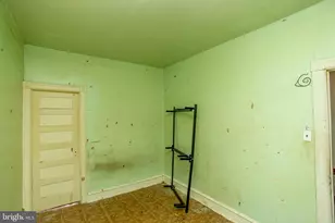 814 E Woodlawn St, Philadelphia, PA 19138 - Photo 43