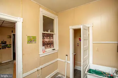 814 E Woodlawn Street, Philadelphia, PA 19138 - Photo 33