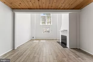 870 N 28th St, Philadelphia, PA 19130 - Photo 5