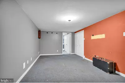 3240 Longshore Avenue, Philadelphia, PA 19149 - Photo 25