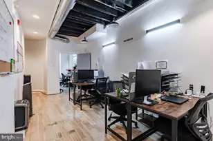 319 Bainbridge St, Philadelphia, PA 19147 - Photo 17