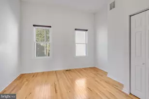 1517 S LeCount St, Philadelphia, PA 19146 - Photo 17