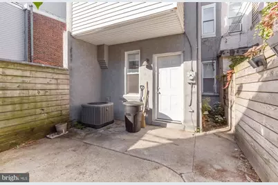 1517 S Lecount Street, Philadelphia, PA 19146 - Photo 9