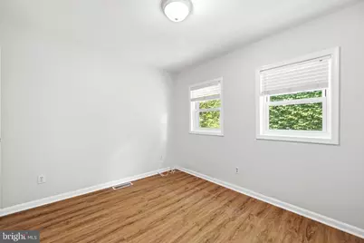 928 N Bambrey Street, Philadelphia, PA 19130 - Photo 33