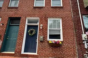 928 N Bambrey St, Philadelphia, PA 19130 - Photo 3