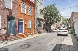 928 N Bambrey St, Philadelphia, PA 19130 - Photo 3