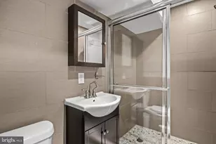 1267 S 21st St, Philadelphia, PA 19146 - Photo 39