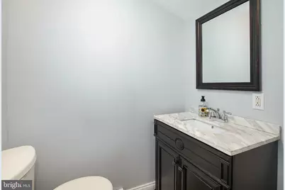 2413 Sharswood Street, Philadelphia, PA 19121 - Photo 9