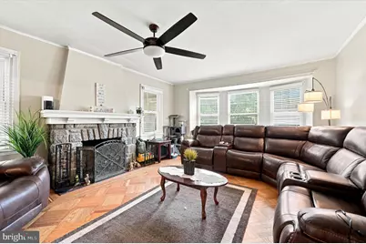 828 Knorr Street, Philadelphia, PA 19111 - Photo 7
