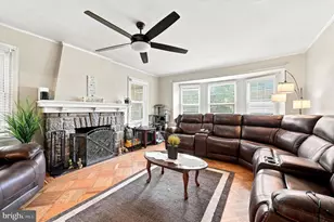 828 Knorr St, Philadelphia, PA 19111 - Photo 7