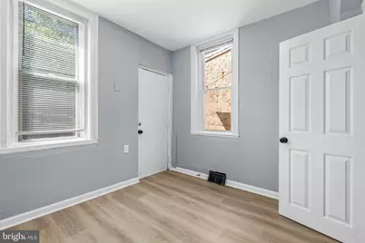 1638 W Juniata Street, Philadelphia, PA 19140 - Photo 7