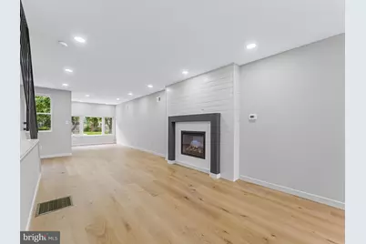 7345 E Walnut Lane, Philadelphia, PA 19138 - Photo 3