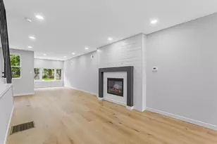 7345 E Walnut Ln, Philadelphia, PA 19138 - Photo 3