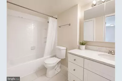 1420 Locust Street #17O, Philadelphia, PA 19102 - Photo 3