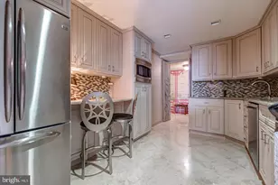 233 S 6th St, Philadelphia, PA 19106 - Photo 3