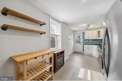 2042 E Huntingdon Street, Philadelphia, PA 19125 - Photo 13